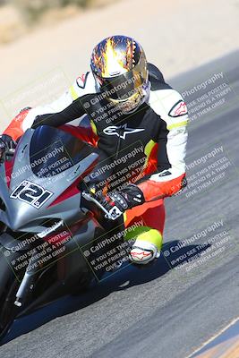 media/Jan-13-2024-SoCal Trackdays (Sat) [[9c032fe5aa]]/Turn 6 Inside (1145am)/